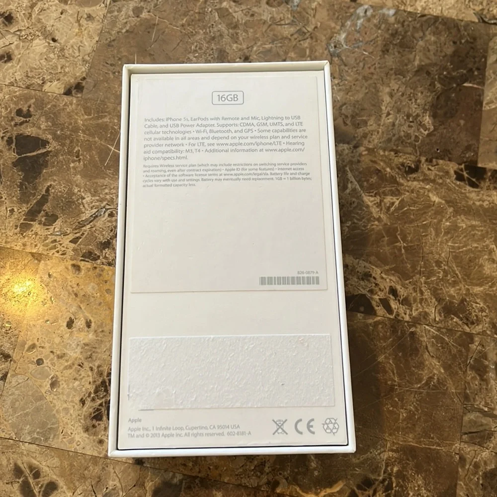 Apple just box